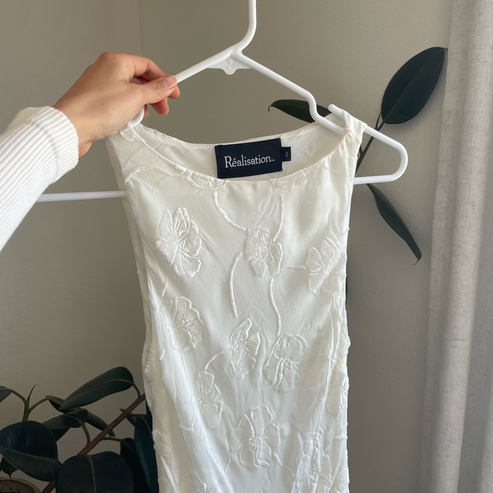 Realisation Par “The Carla” in Lily Devoré